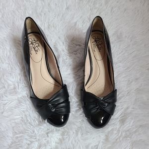 Life stride janice black wedge bow flats size 7W